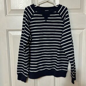 Lightweight Pullover